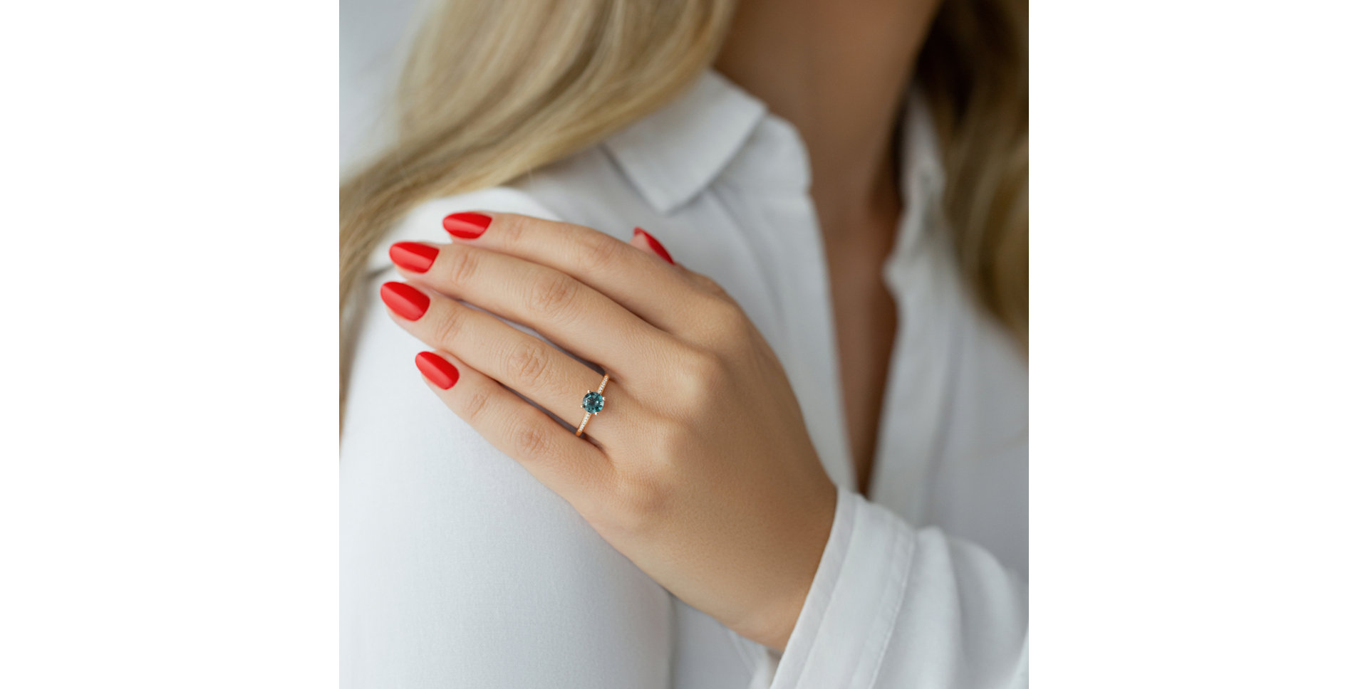 Prsteň s diamantmi s topásom Velvet