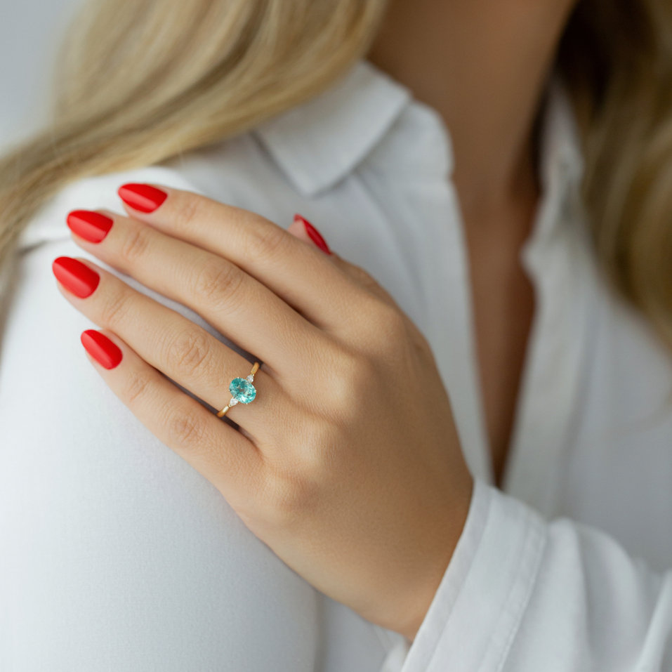 Prsteň s diamantmi s apatitom Fiona