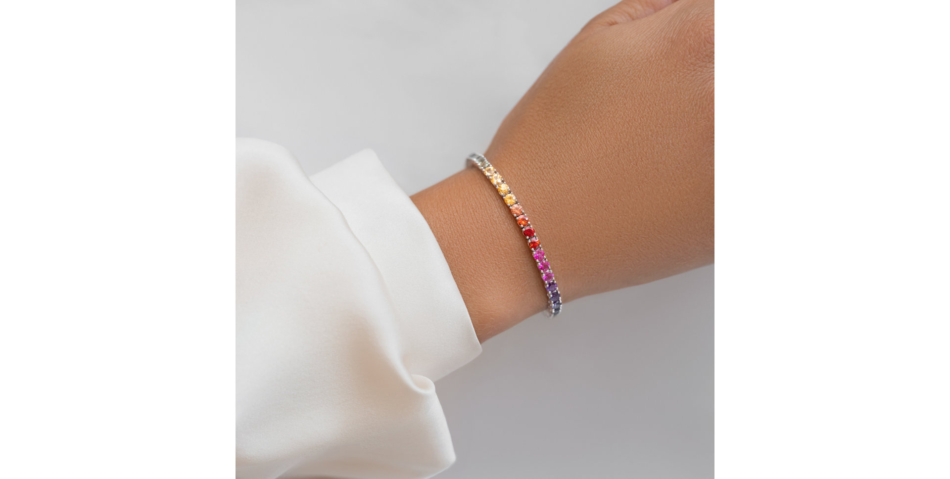 Bracelet with Sapphires Gradient Harmony