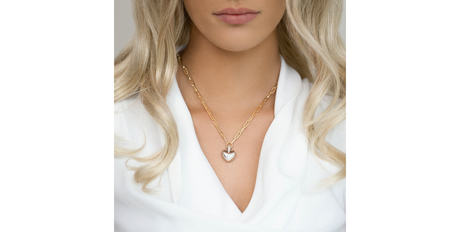 Náhrdelník s diamantmi Love Mania