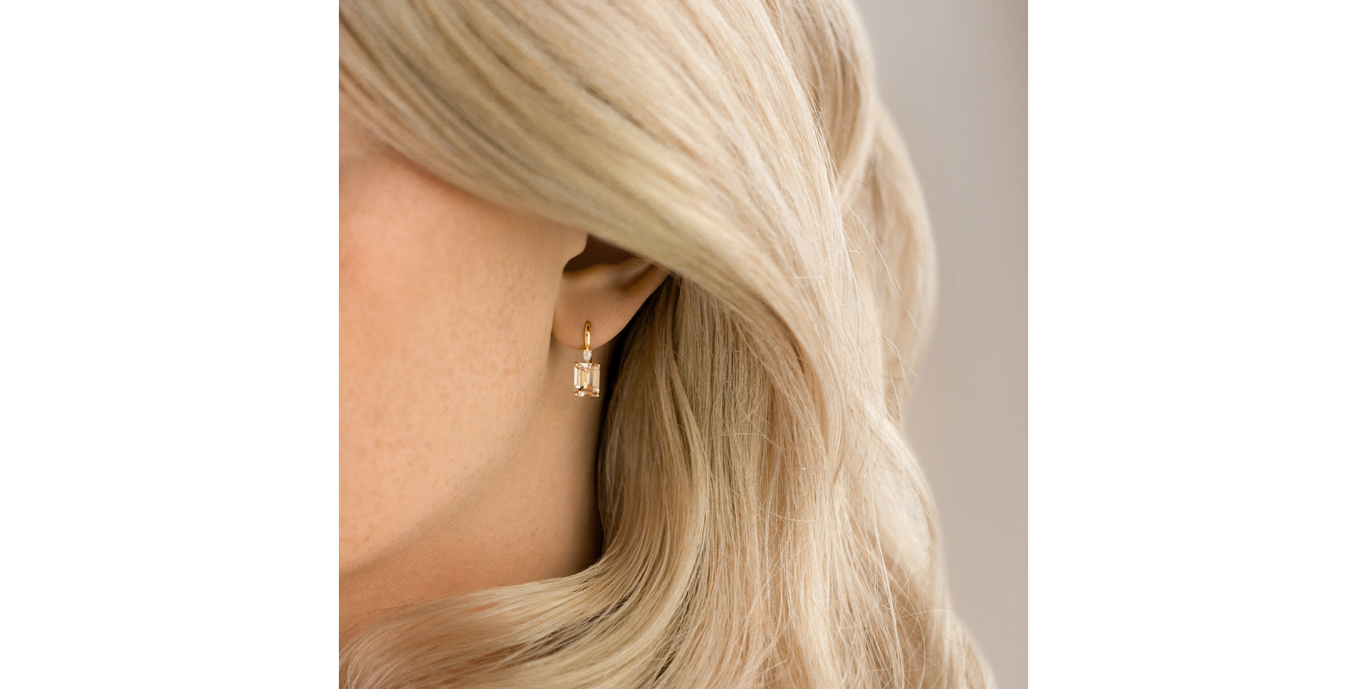 Náušnice s diamantom a morganitom Royal Cordelia