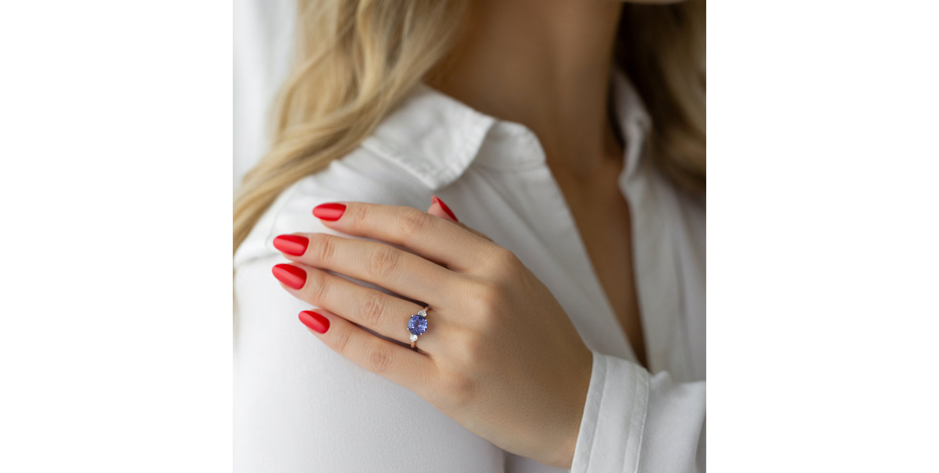 Prsteň s diamantmi a tanzanitom Whispers of the Moonlight