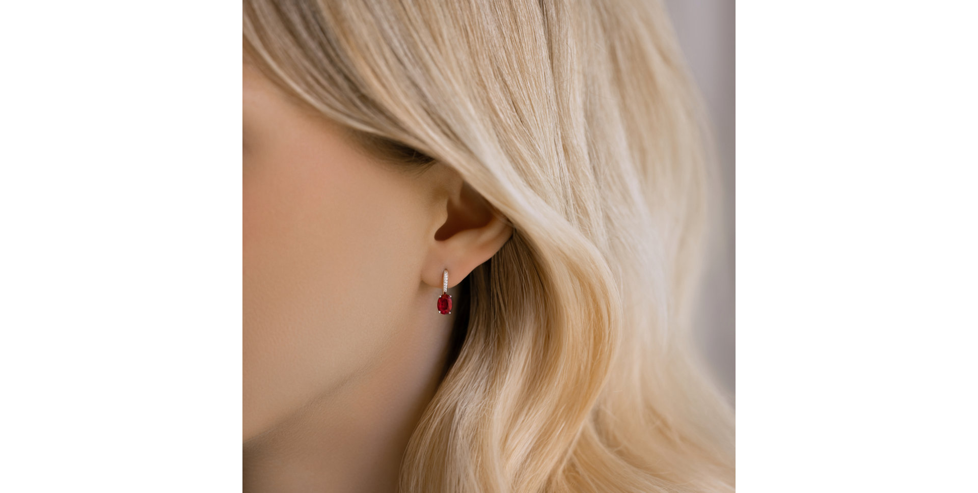 Náušnice s diamantmi a rubínom Lucrezia