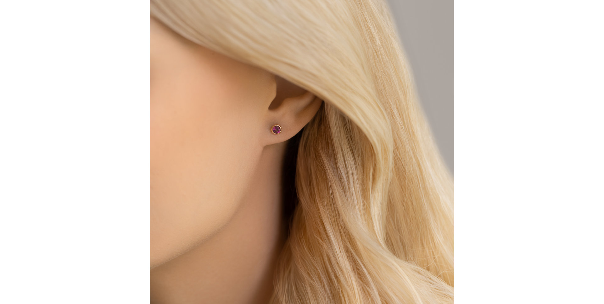 Náušnice so smaragdom Shiny Dots