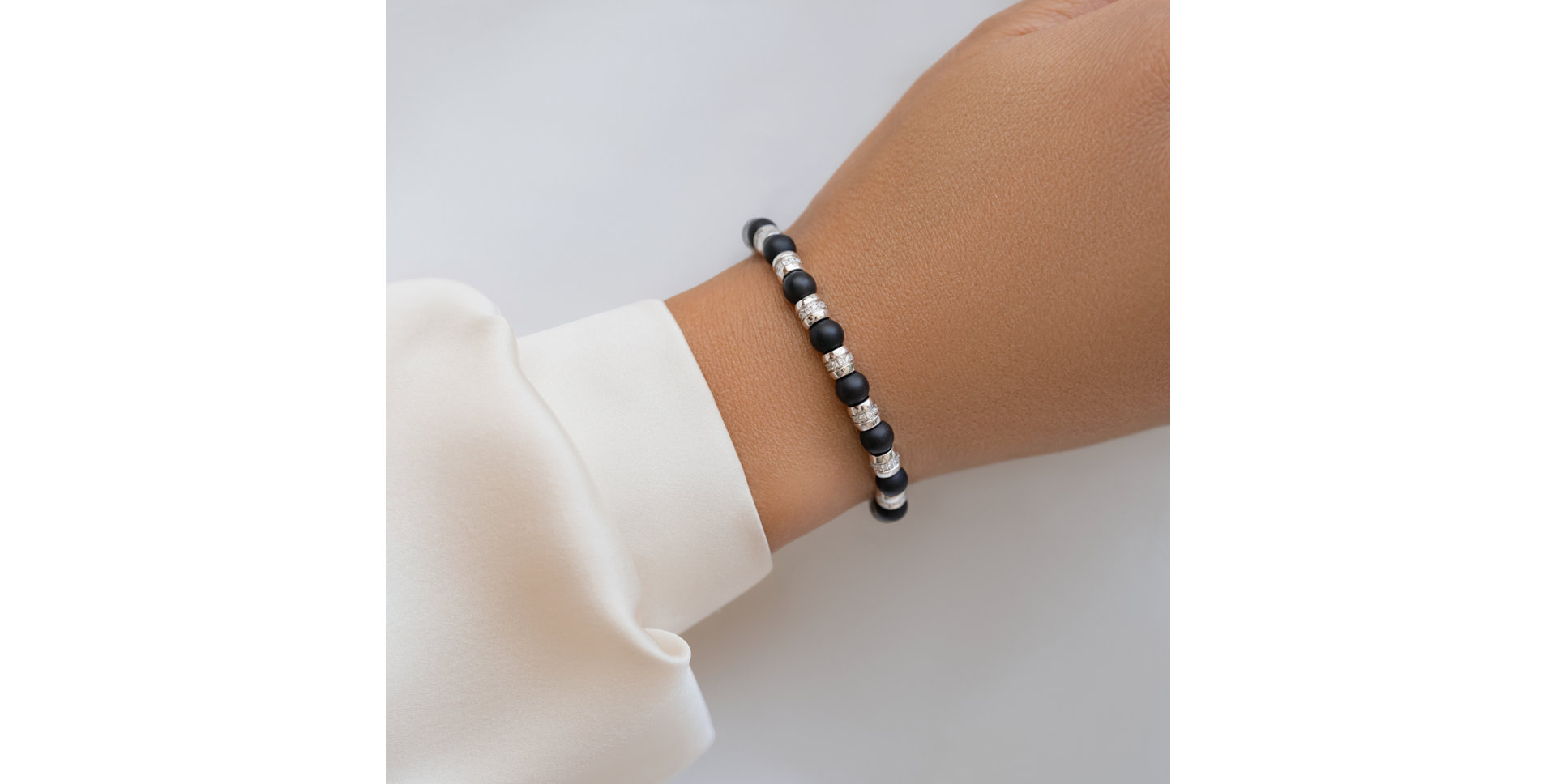 Náramok s diamantmi a achátmi Noctrelia