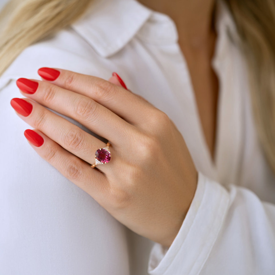 Prsteň s diamantmi a turmalínom Crimson Lament