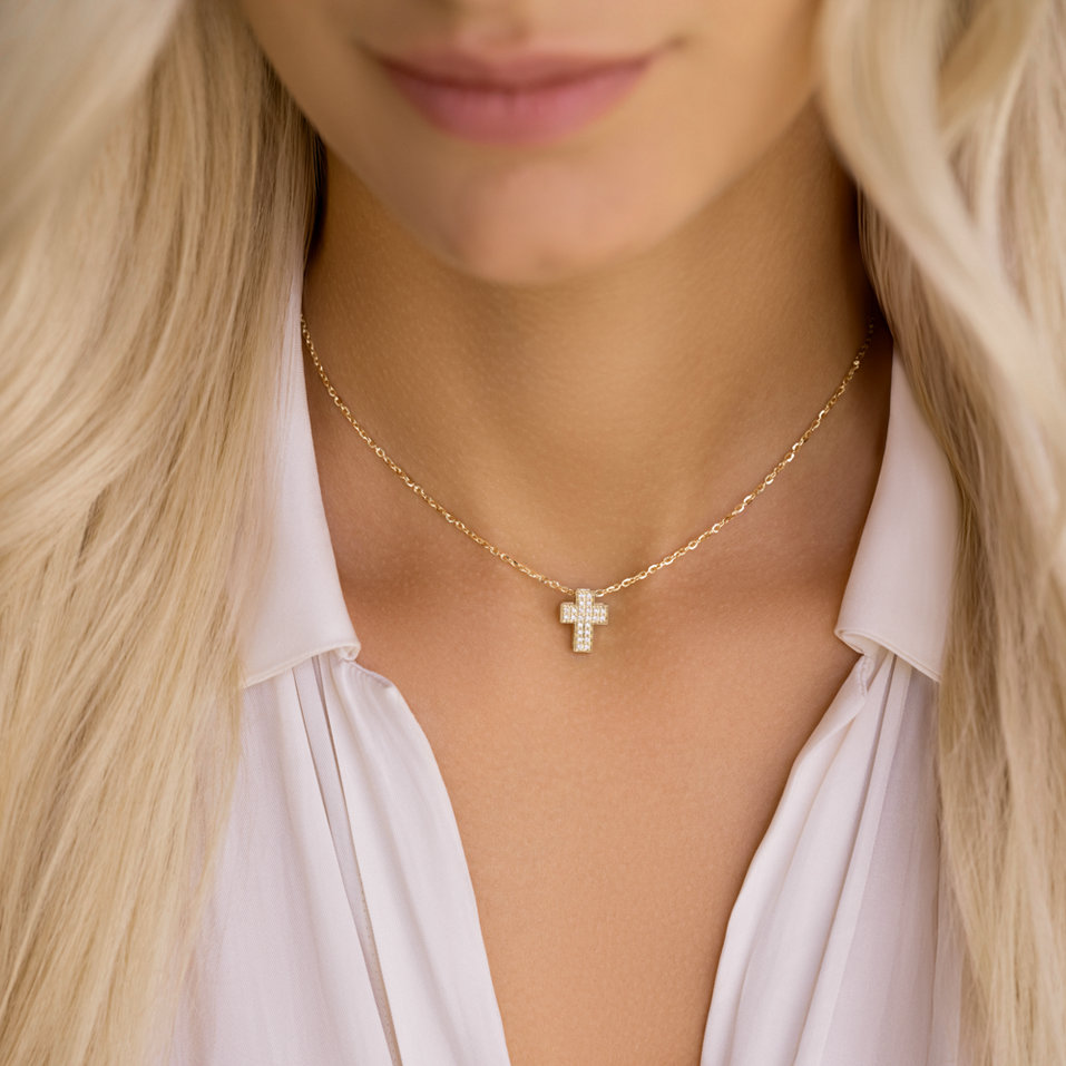 Náhrdelník s diamantmmi Divine Cross