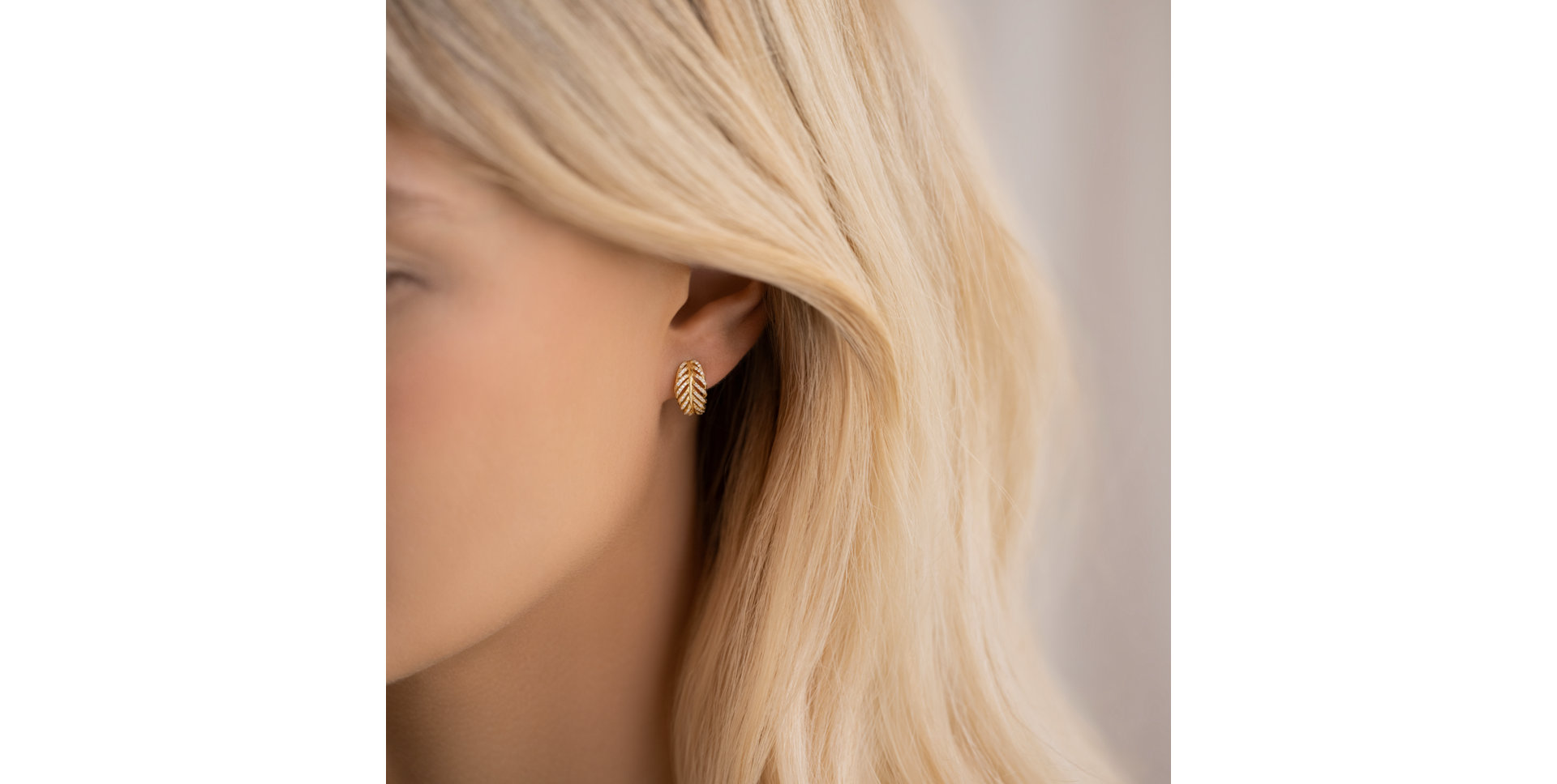 Náušnice s diamantmi Feather of Heaven