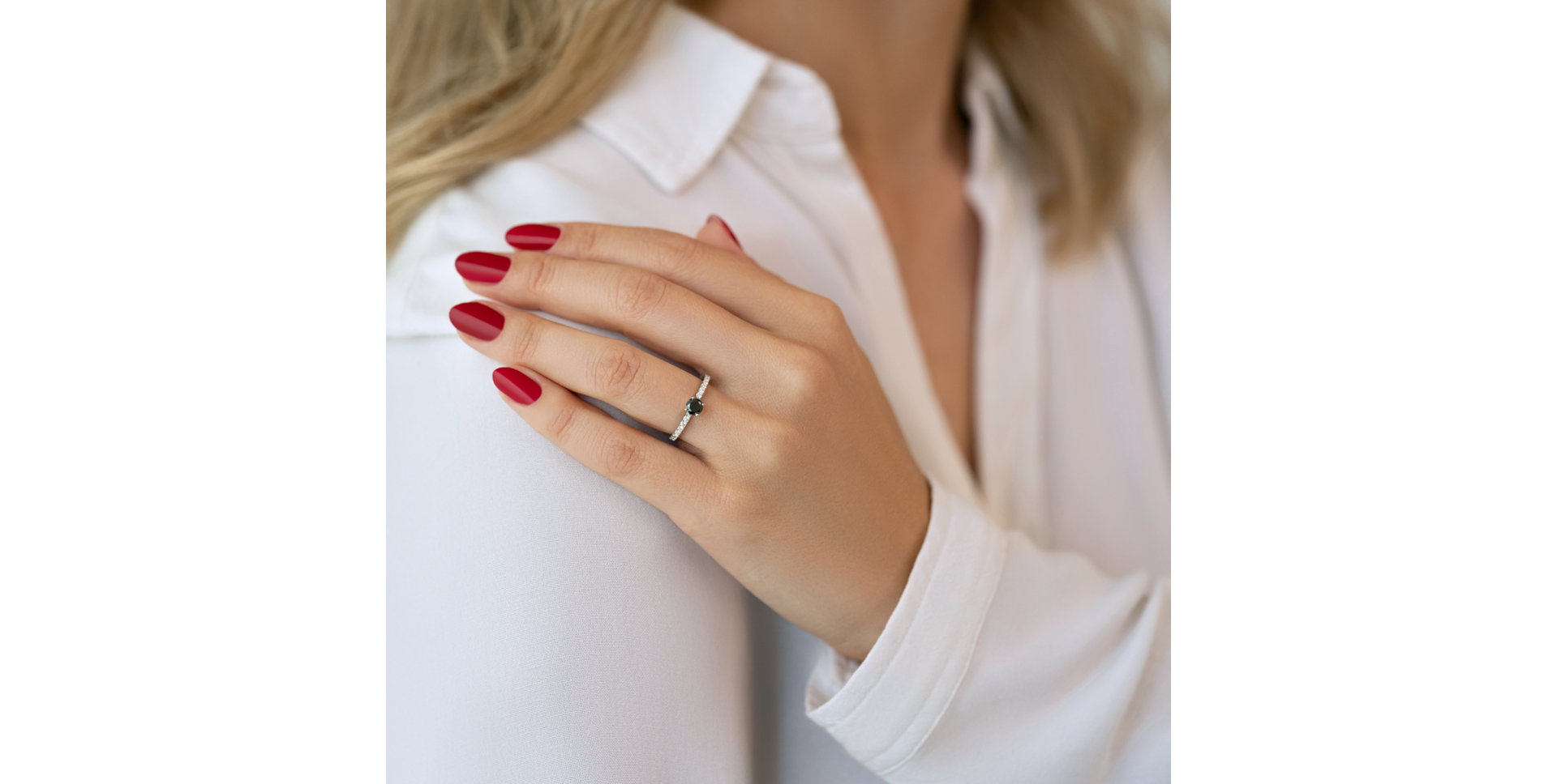 Prsteň s diamantmi The Dark Queen