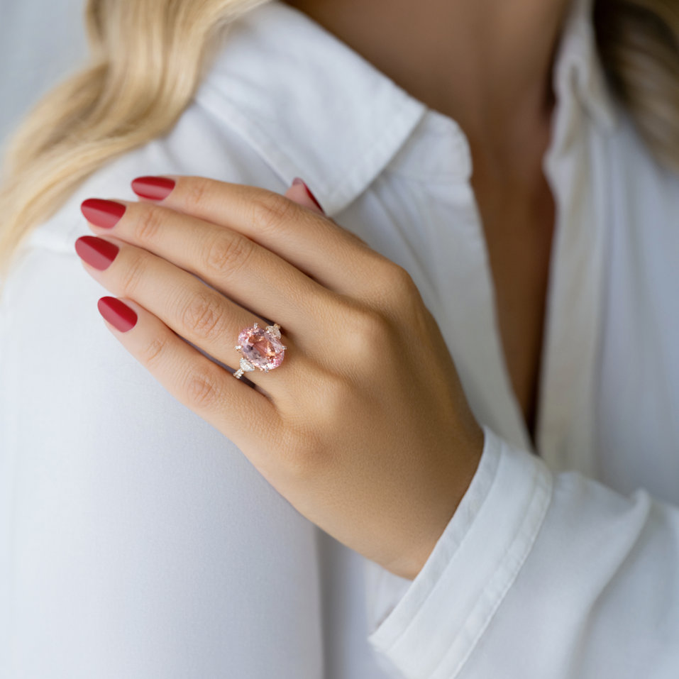 Prsteň s diamantmi a turmalínom Deloraine