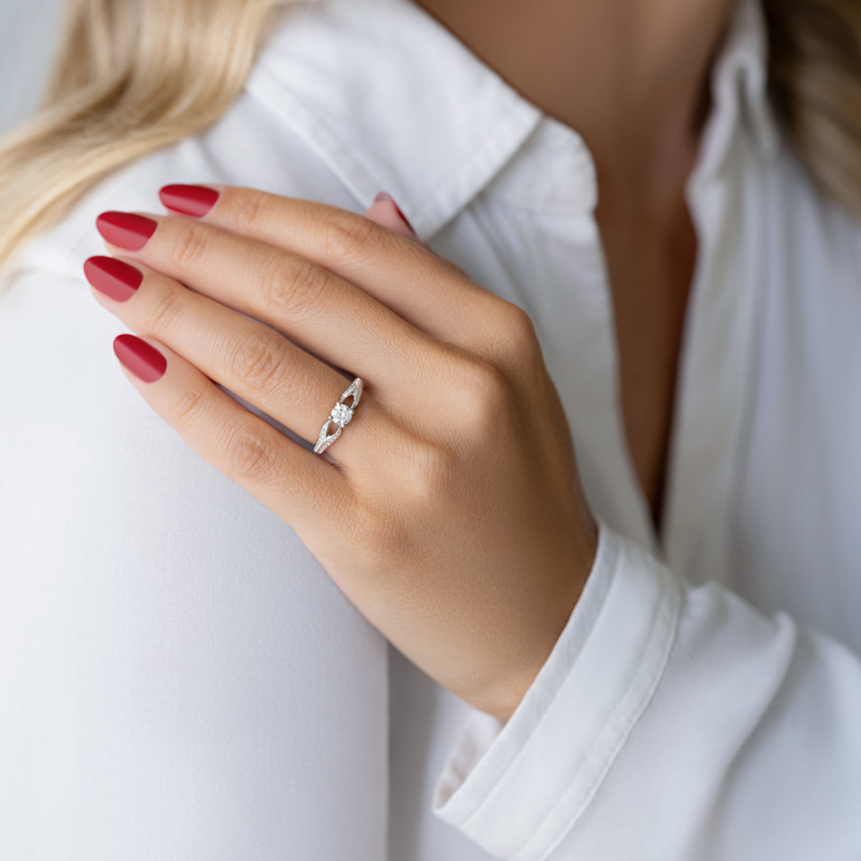 Prsteň s diamantmi Aluna