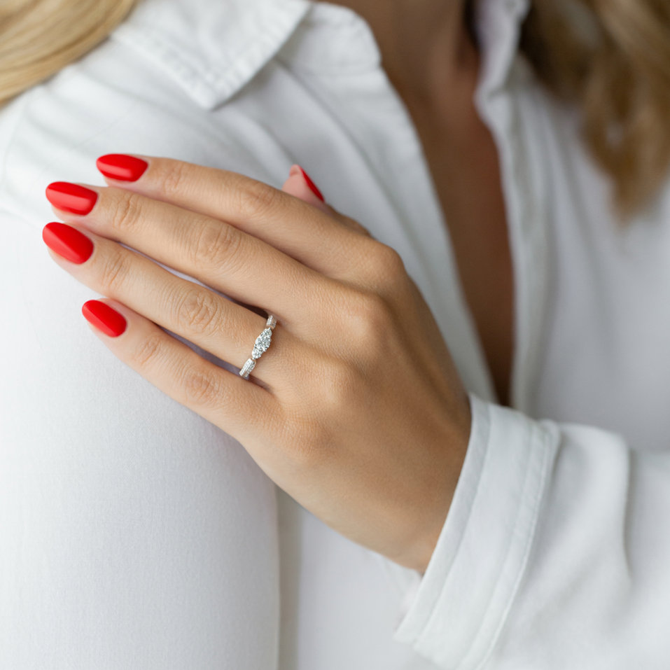 Prsteň s diamantmi Wendy