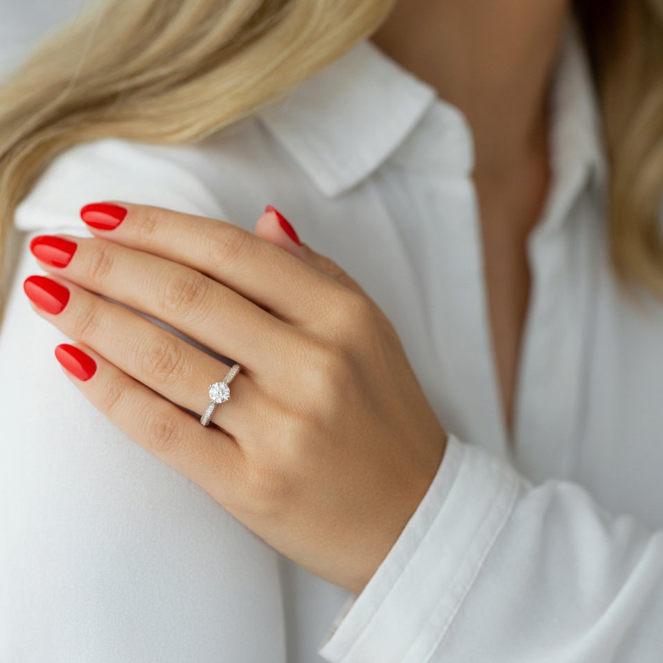 Prsteň s diamantmi Elyviel