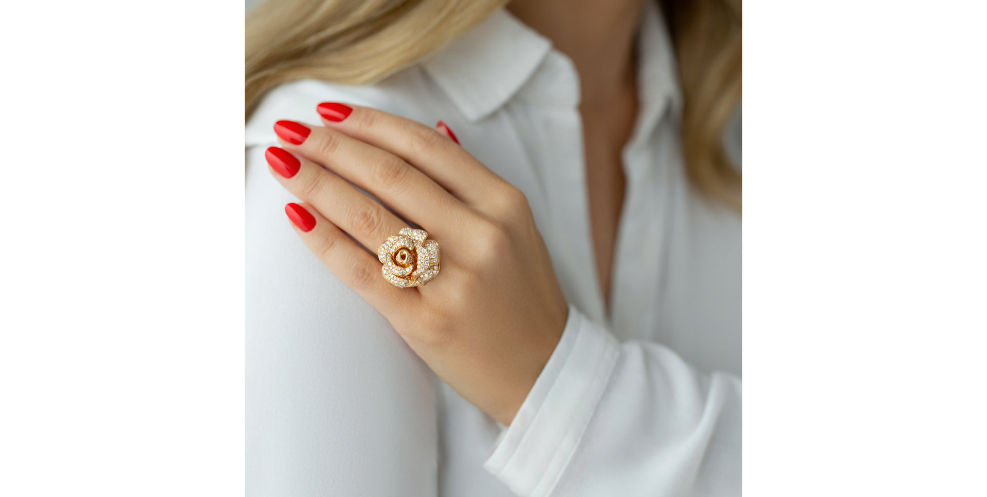 Prsteň s diamantmi Antique Rose