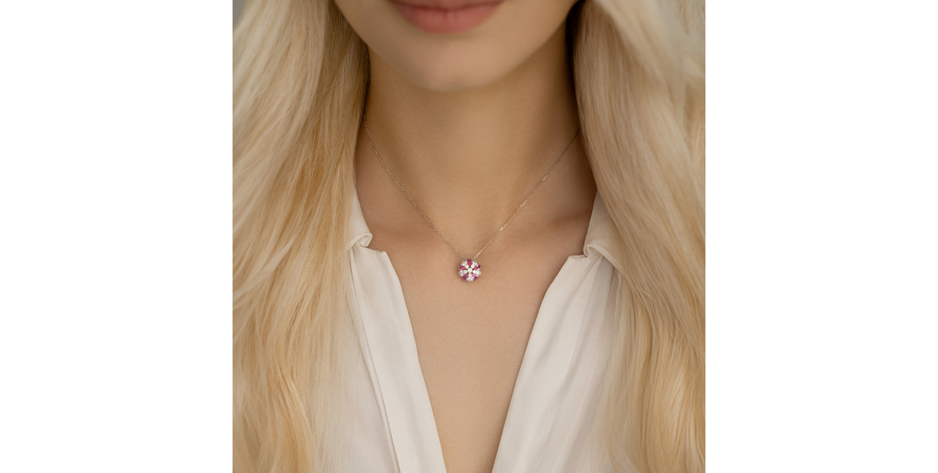 Přívěsok s diamantmi a zafírmi Shade of Rose