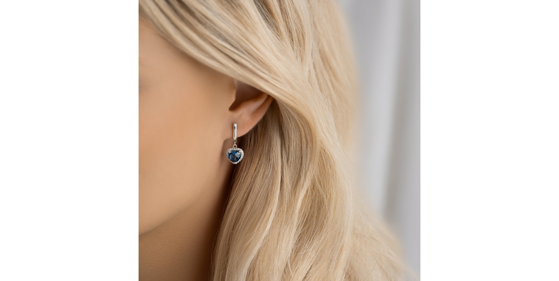 Náušnice s diamantmi a topásom Sweet Infatuation