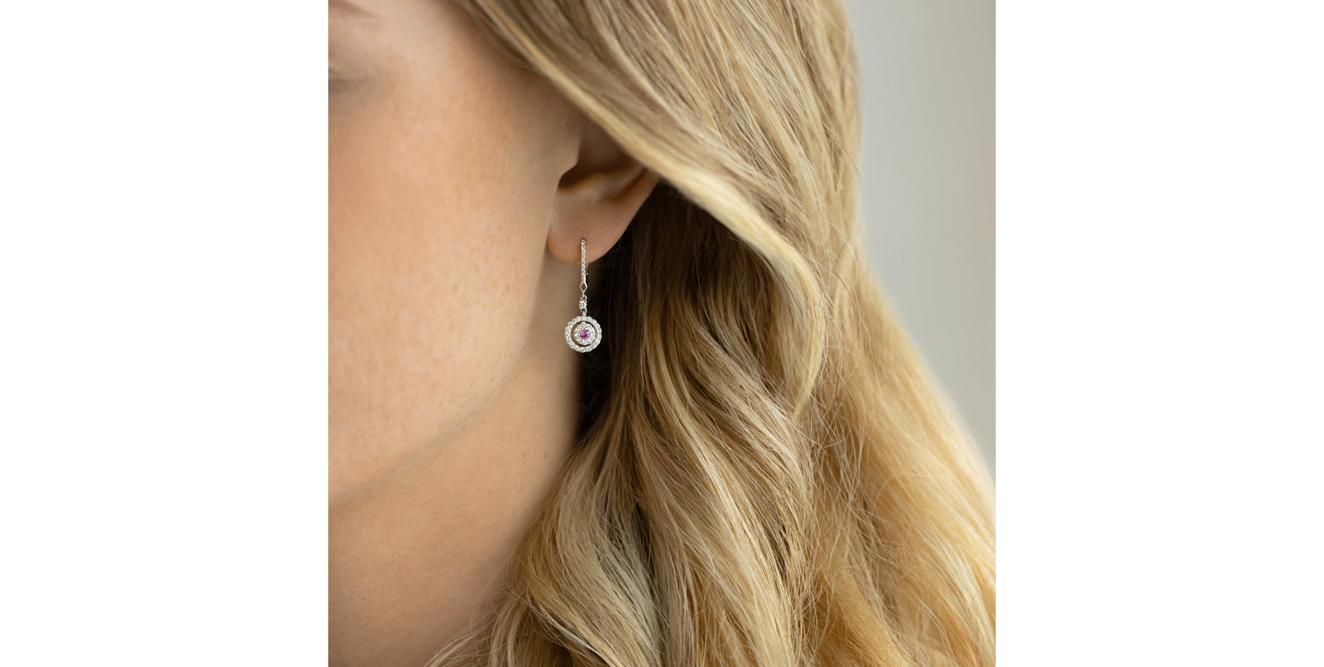 Náušnice s zafírom a diamantmi Rose Hope