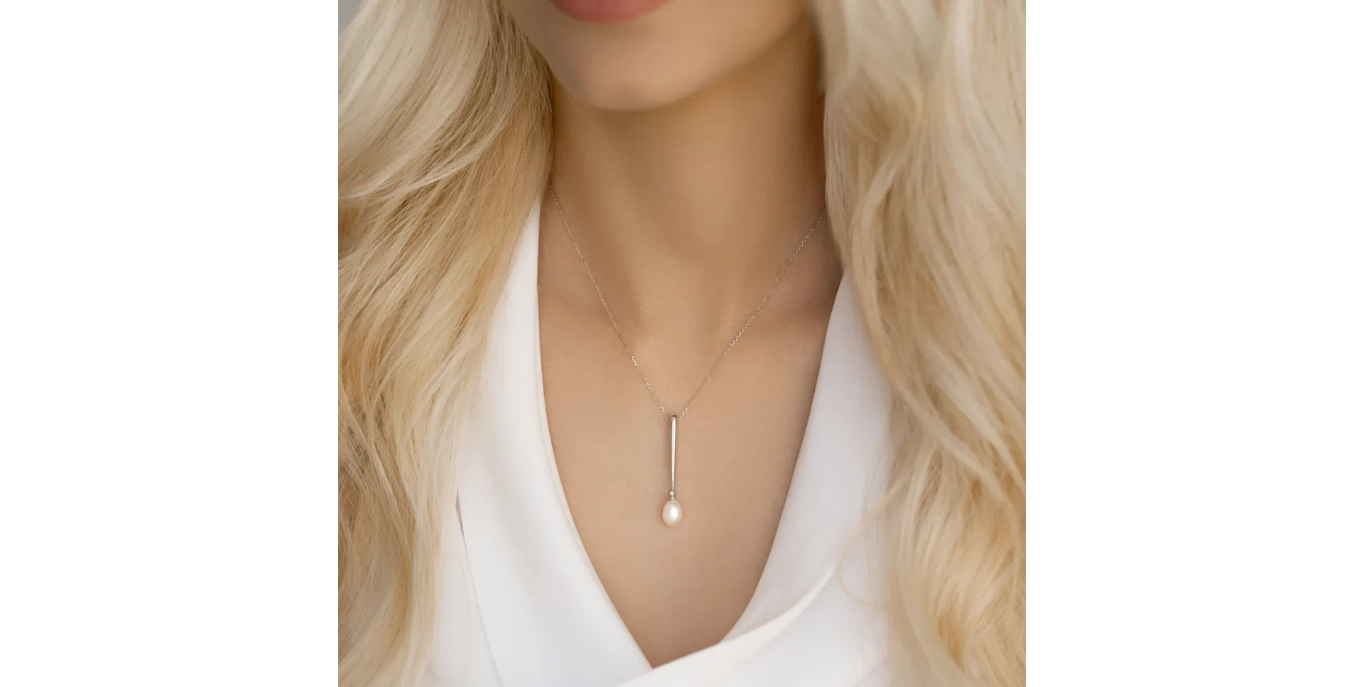 Přívěsok so perlou a diamantom Sea Drop