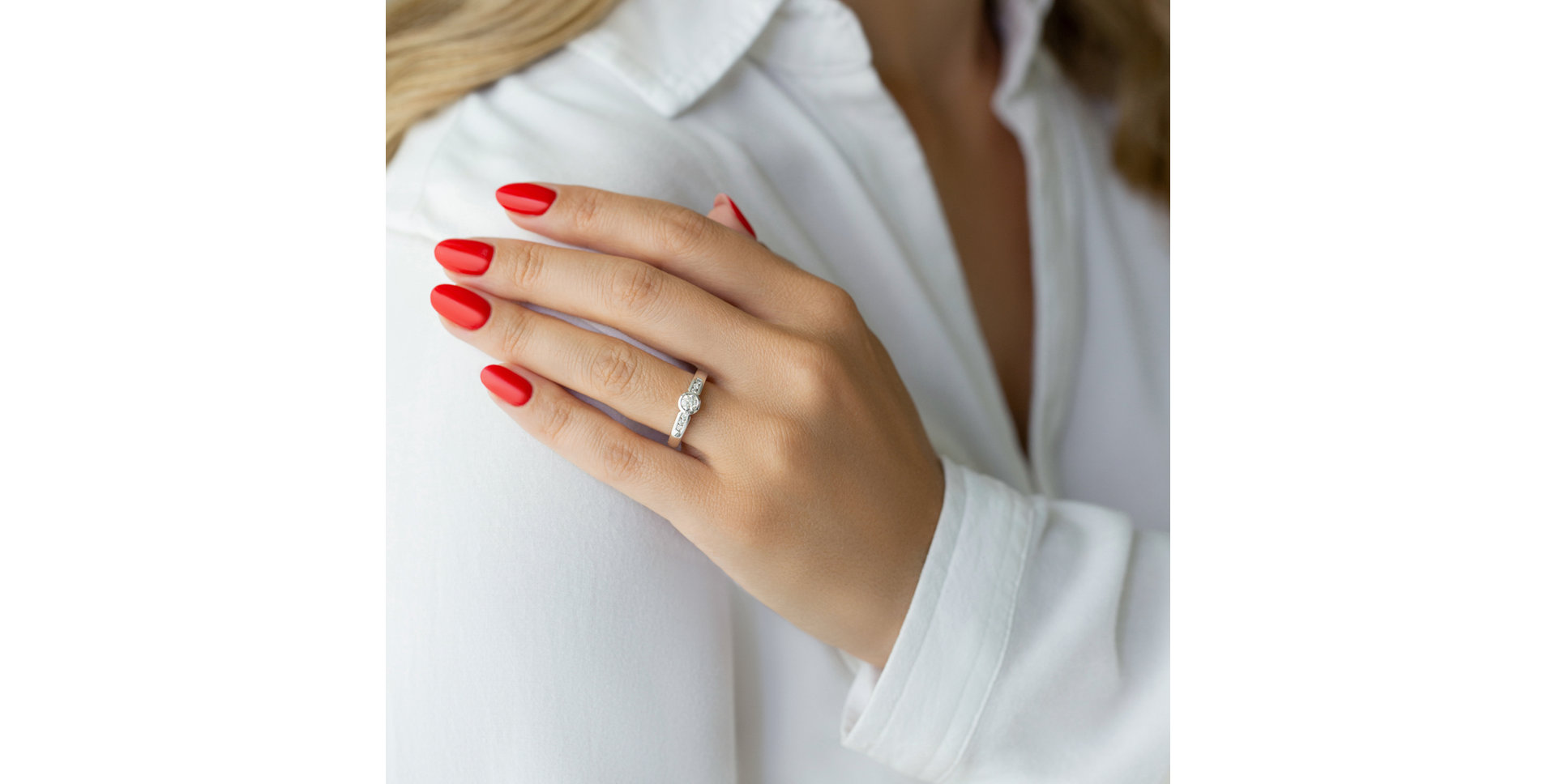 Prsteň s diamantmi Moon Sadness