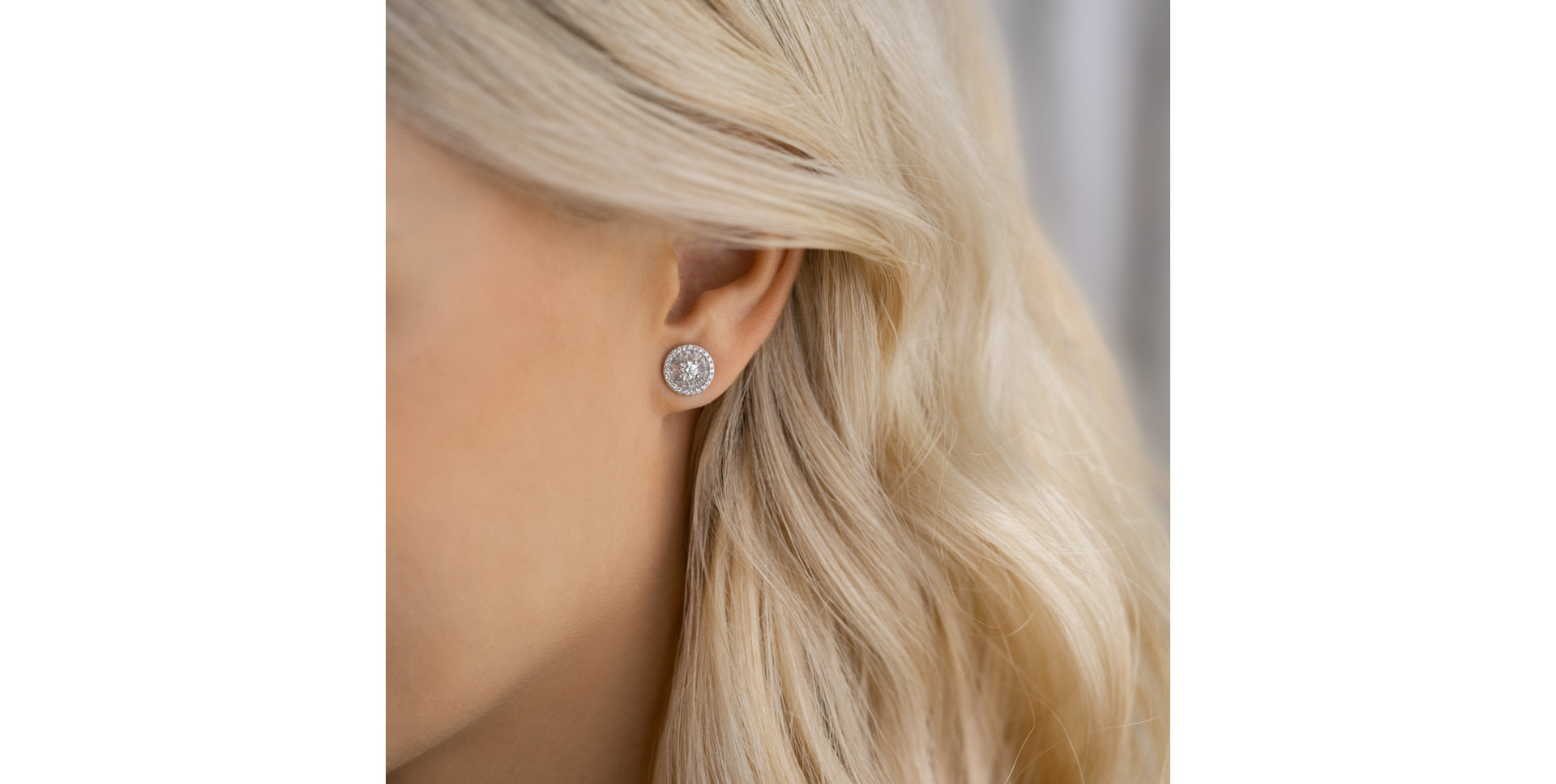 Náušnice s diamantmi Adlai