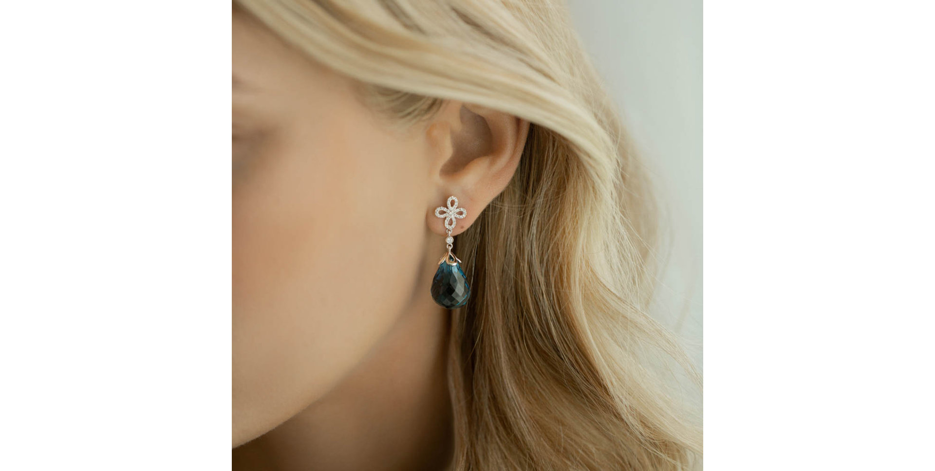 Náušnice s topásom a diamantmi Endless Paradise