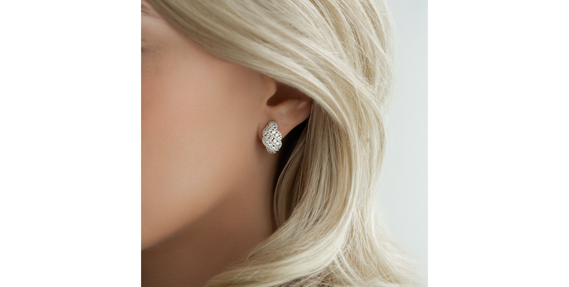 Náušnice s diamantmi Shiva