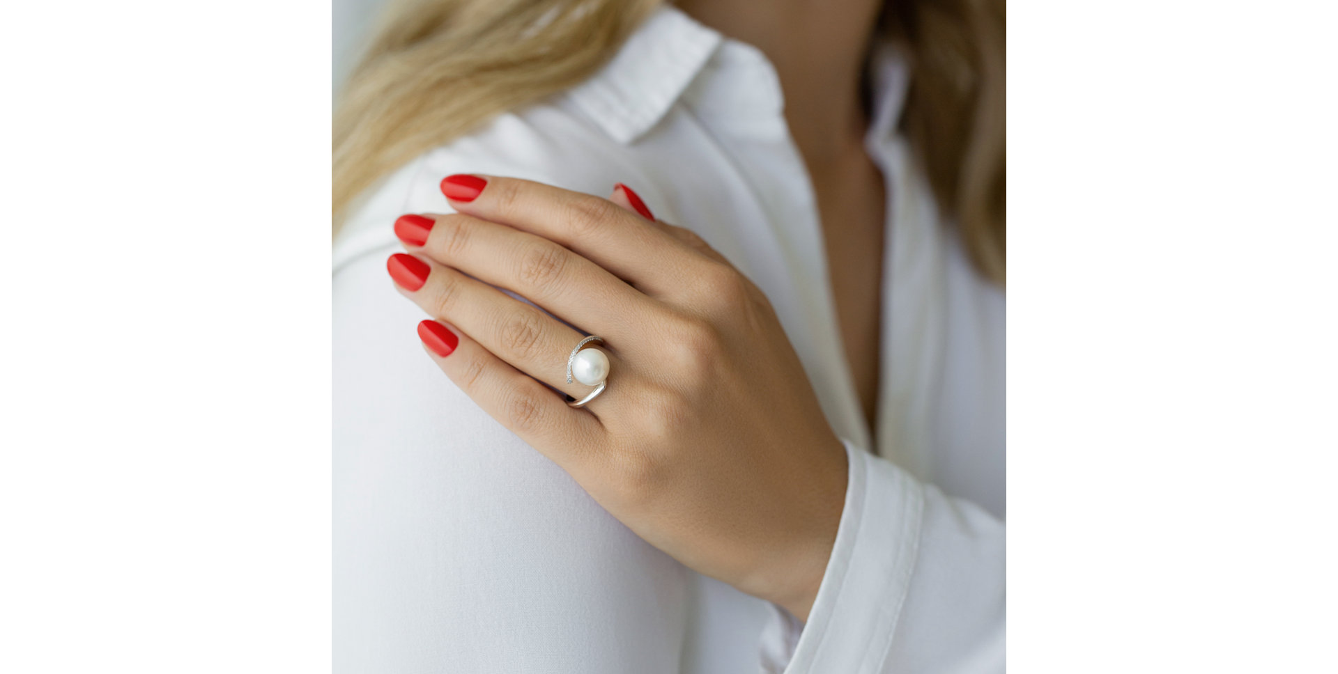 Prsteň s perlou a diamantmi Secret tear