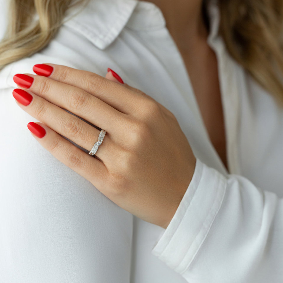 Prsteň s diamantmi First Class Love