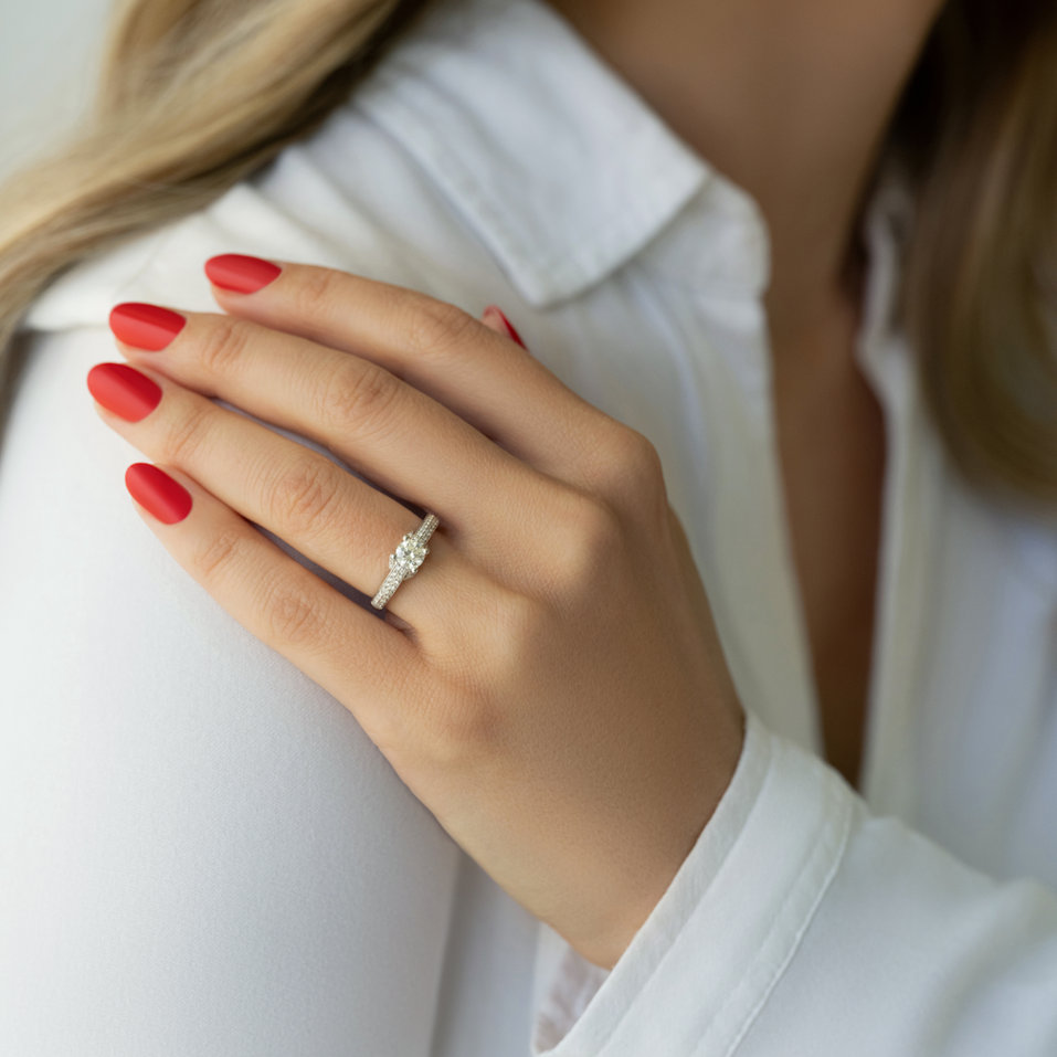 Prsteň s diamantmi Easton