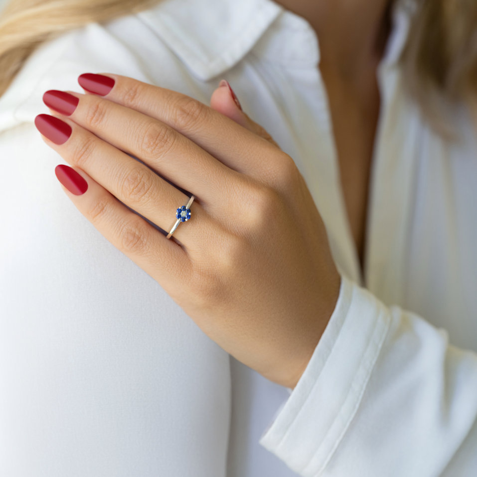 Prsteň s diamantmi a zafírmi Hollings