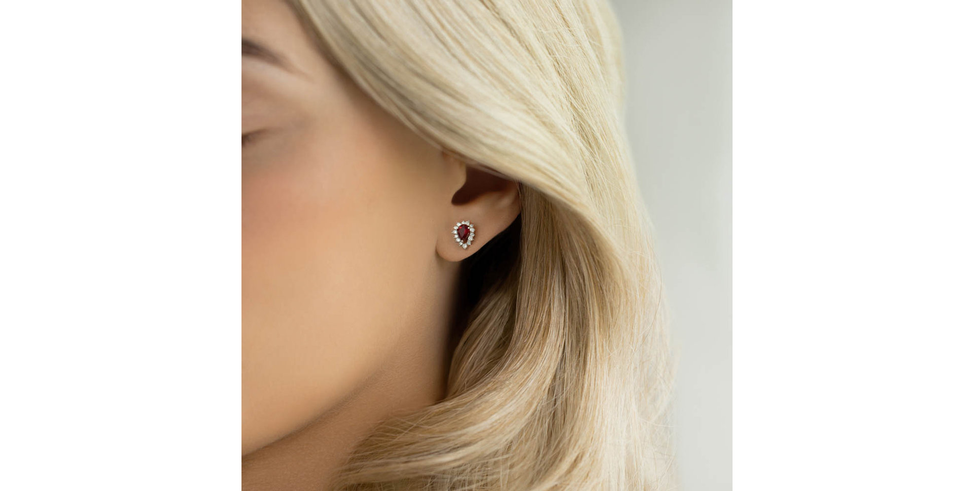 Náušnice s rubínom a diamantmi Red Passion