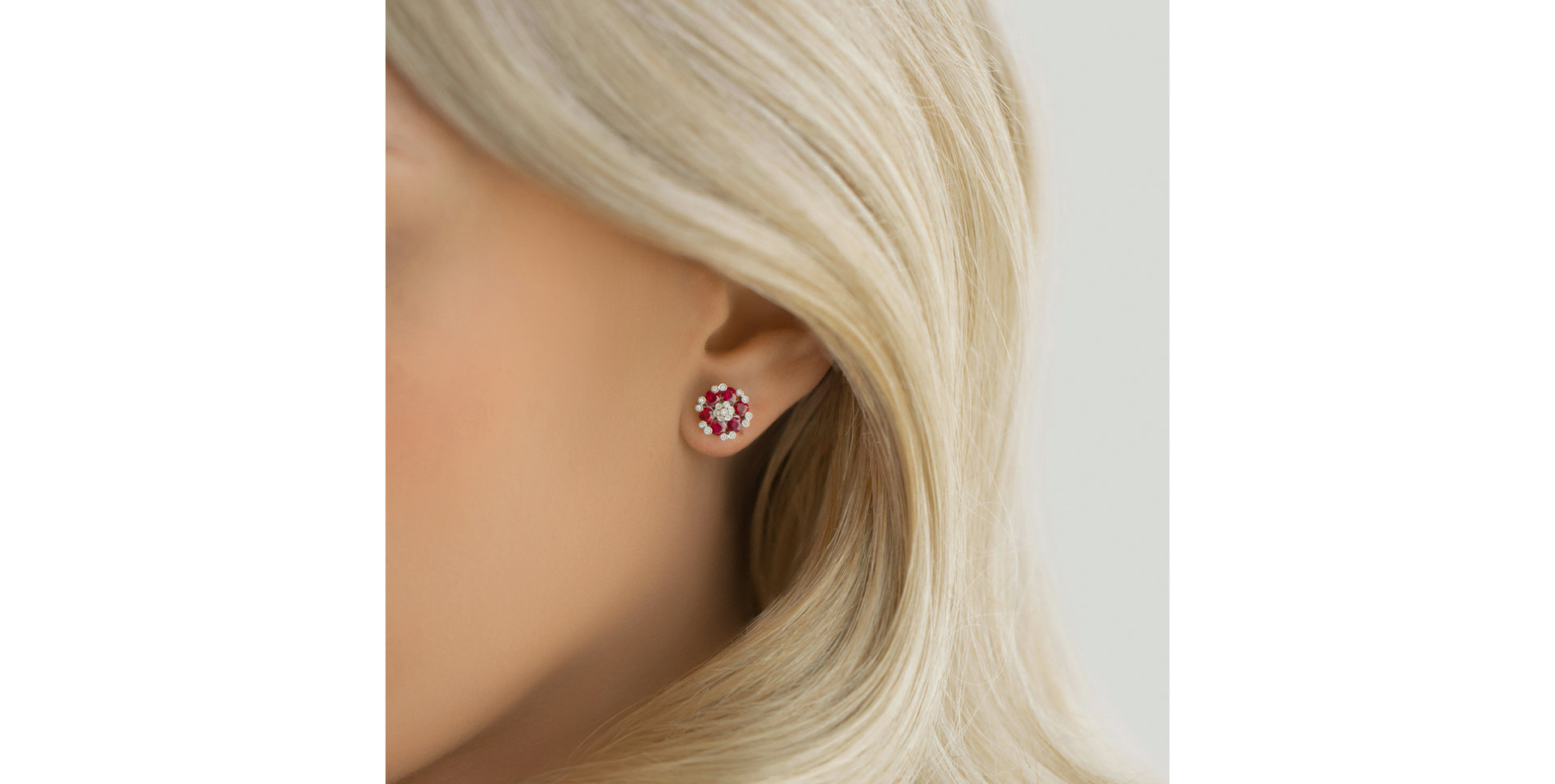 Náušnice s rubínmi a diamantmi The Ruby Garden