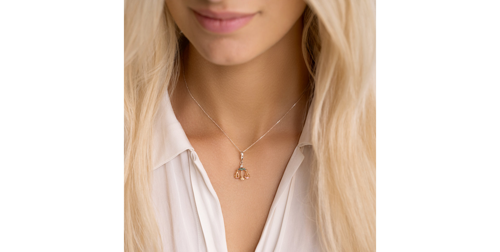 Prívesok s diamantmi, granátmi a zafírmi Diamond Libra