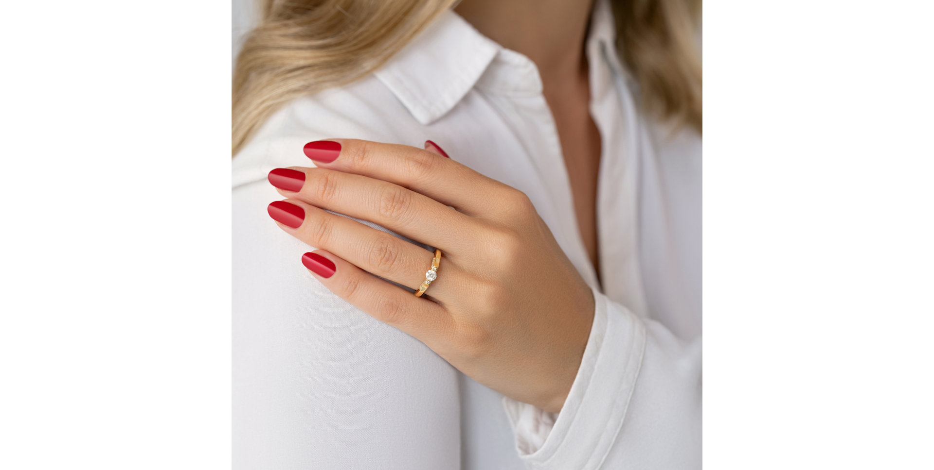 Prsteň s diamantmi Berenicia