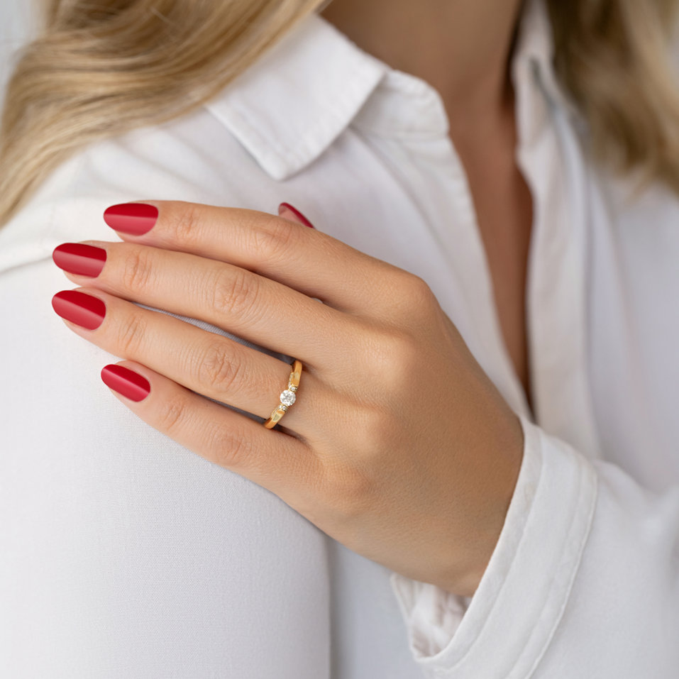 Prsteň s diamantmi Berenicia