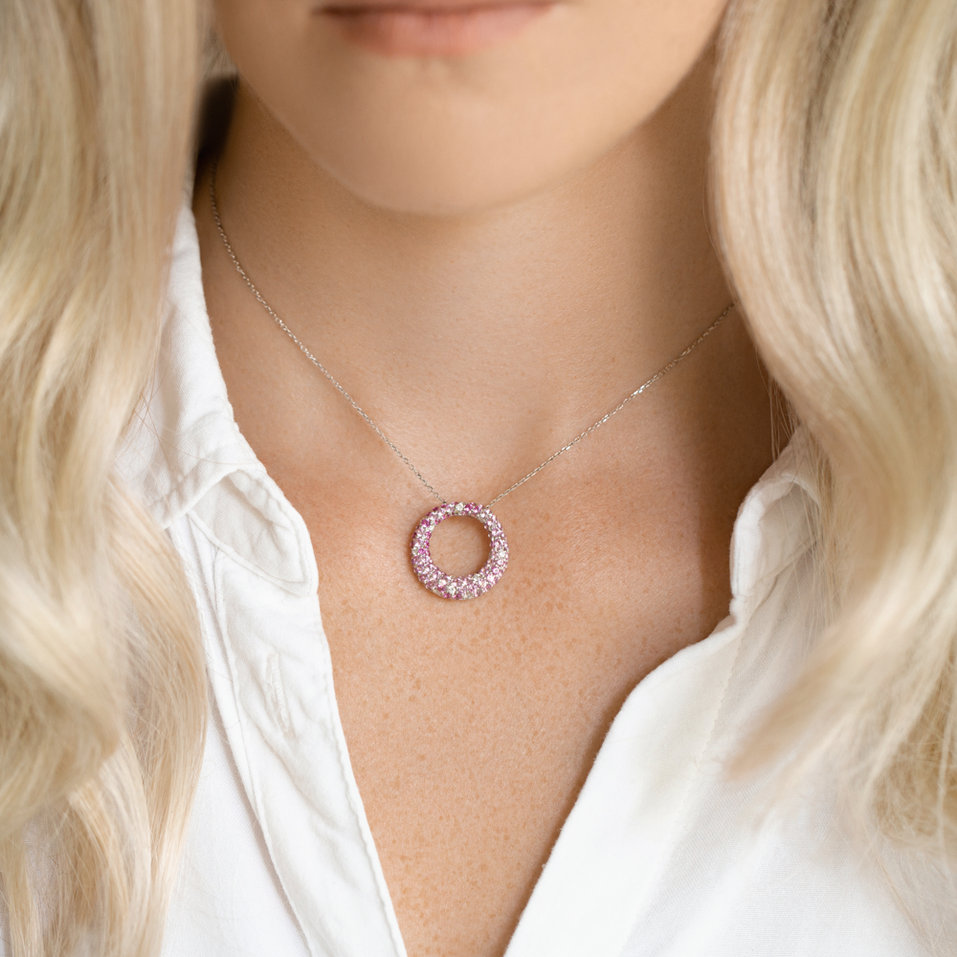 Přívěsok s diamantmi a zafírmi Circle of Surprise