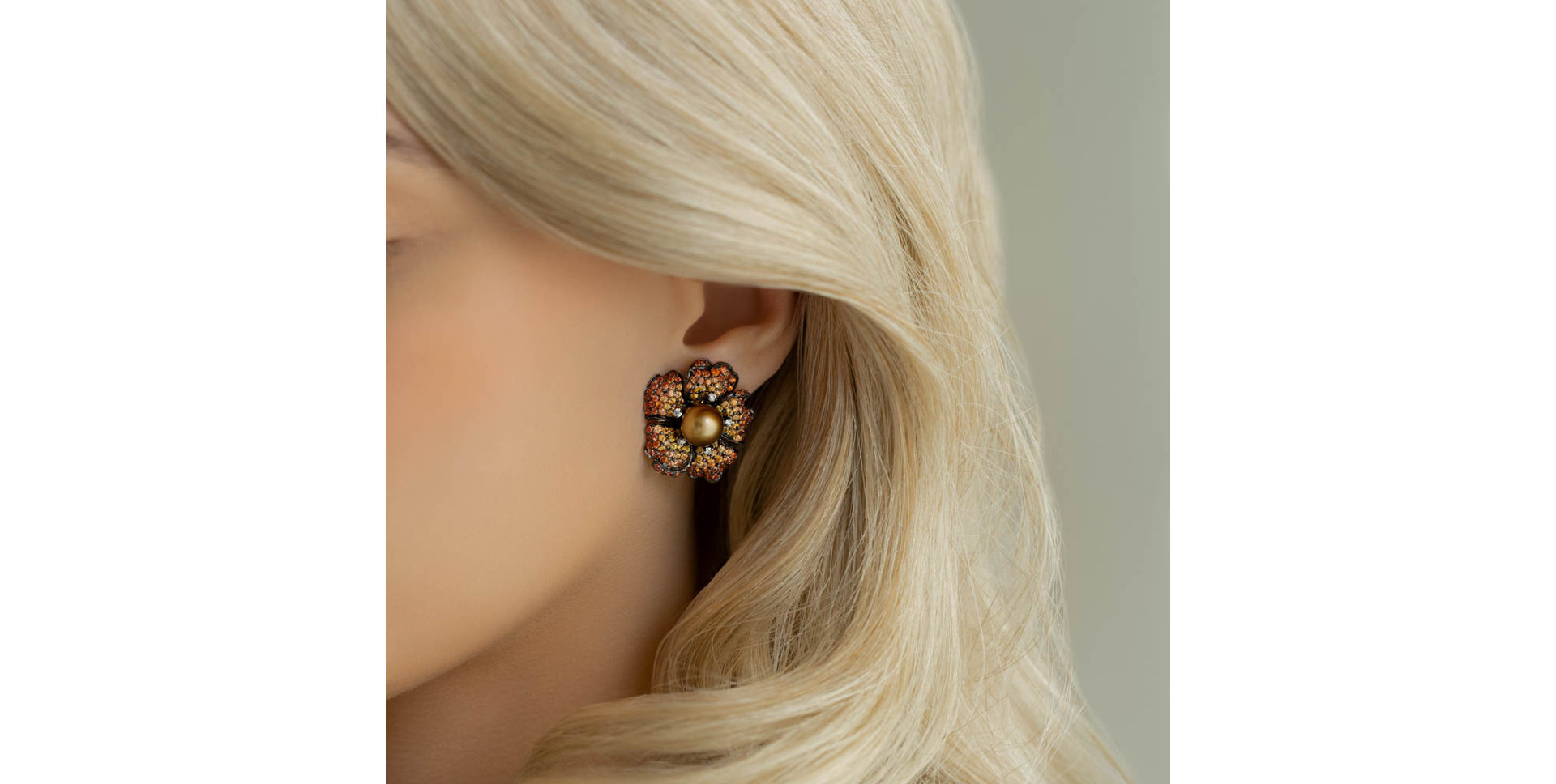 Náušnice s diamantmi, multizafírmi a perlou Candis