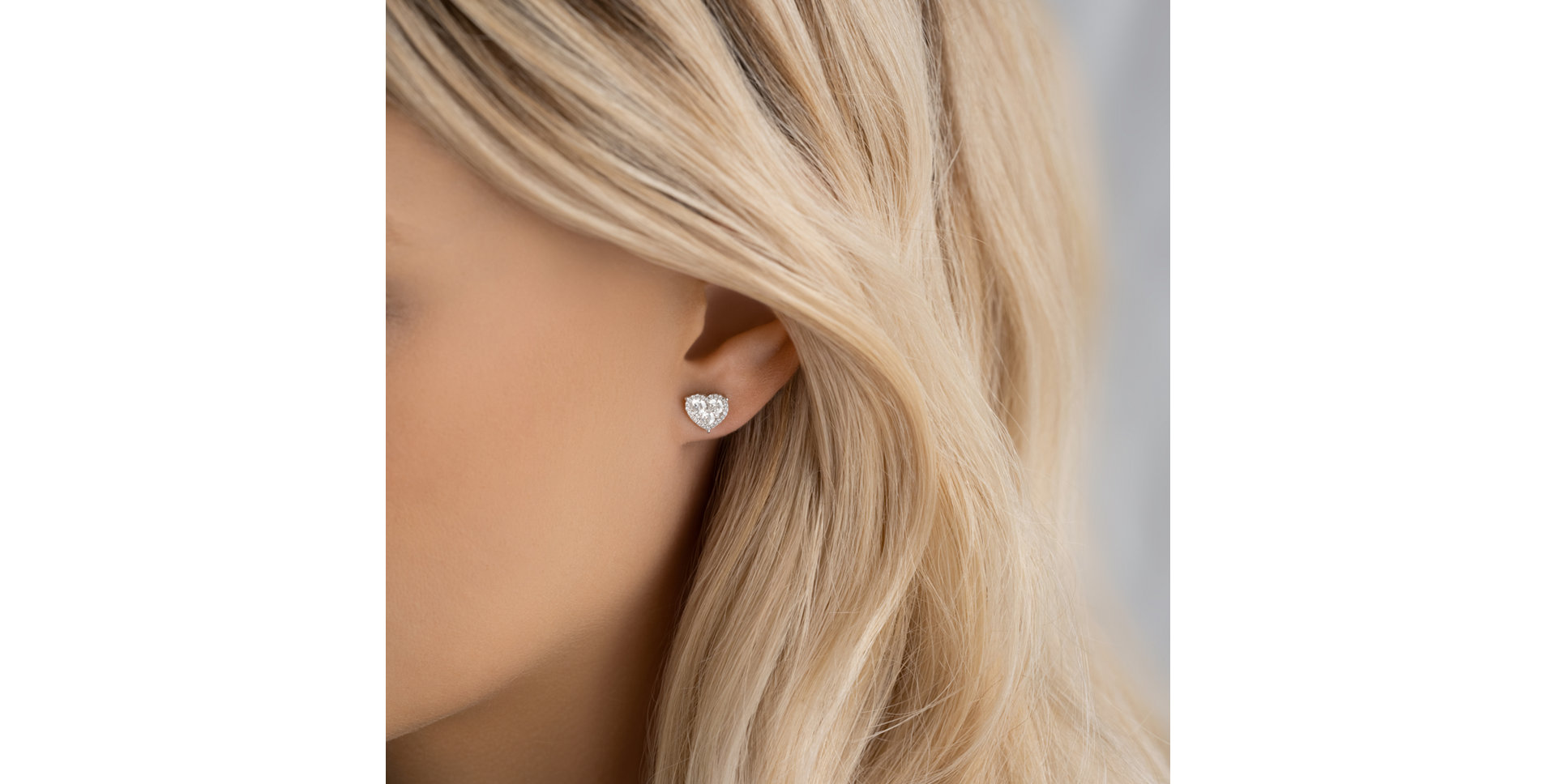 Náušnice s diamantmi Mercy