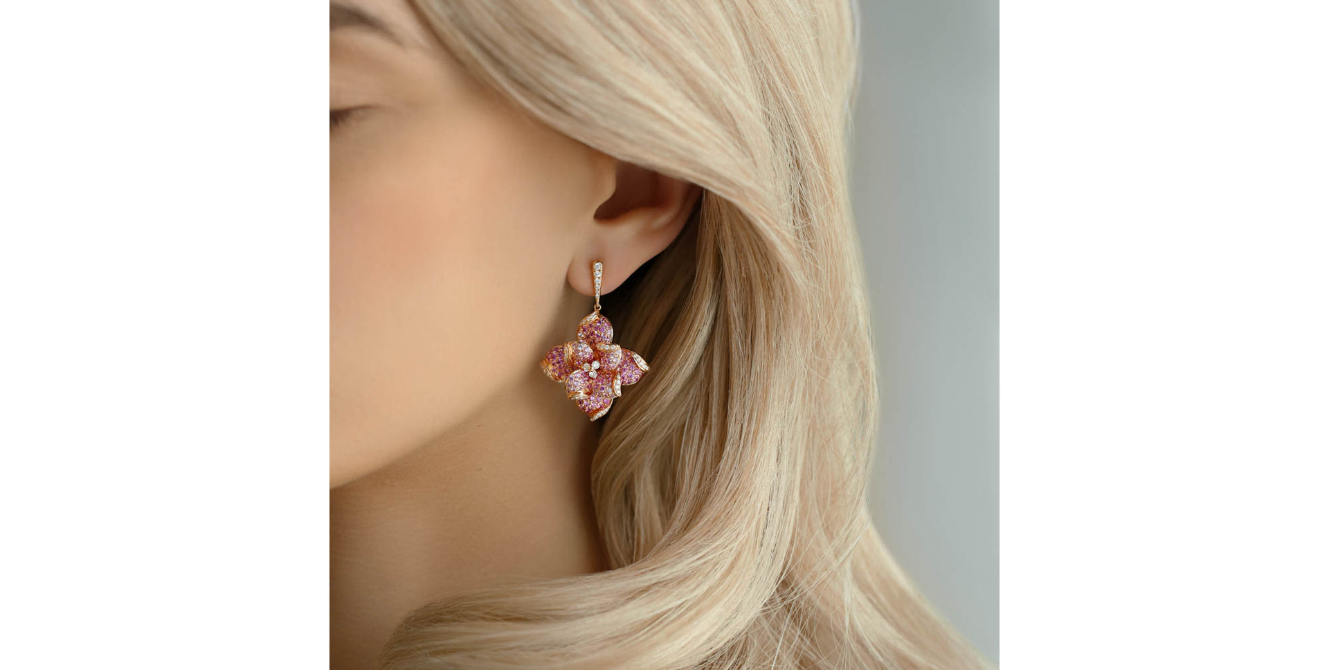 Náušnice s diamantmi a zafírmi Rossini