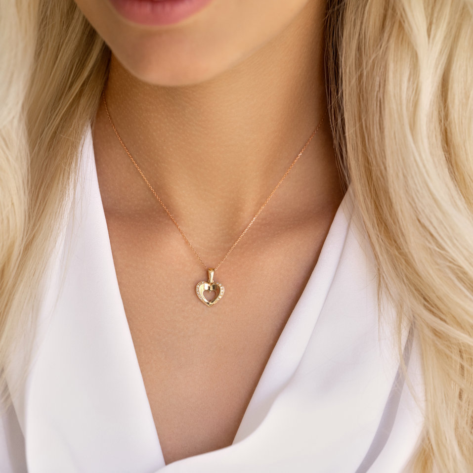 Přívěsok s diamantmi Romantic Monogram