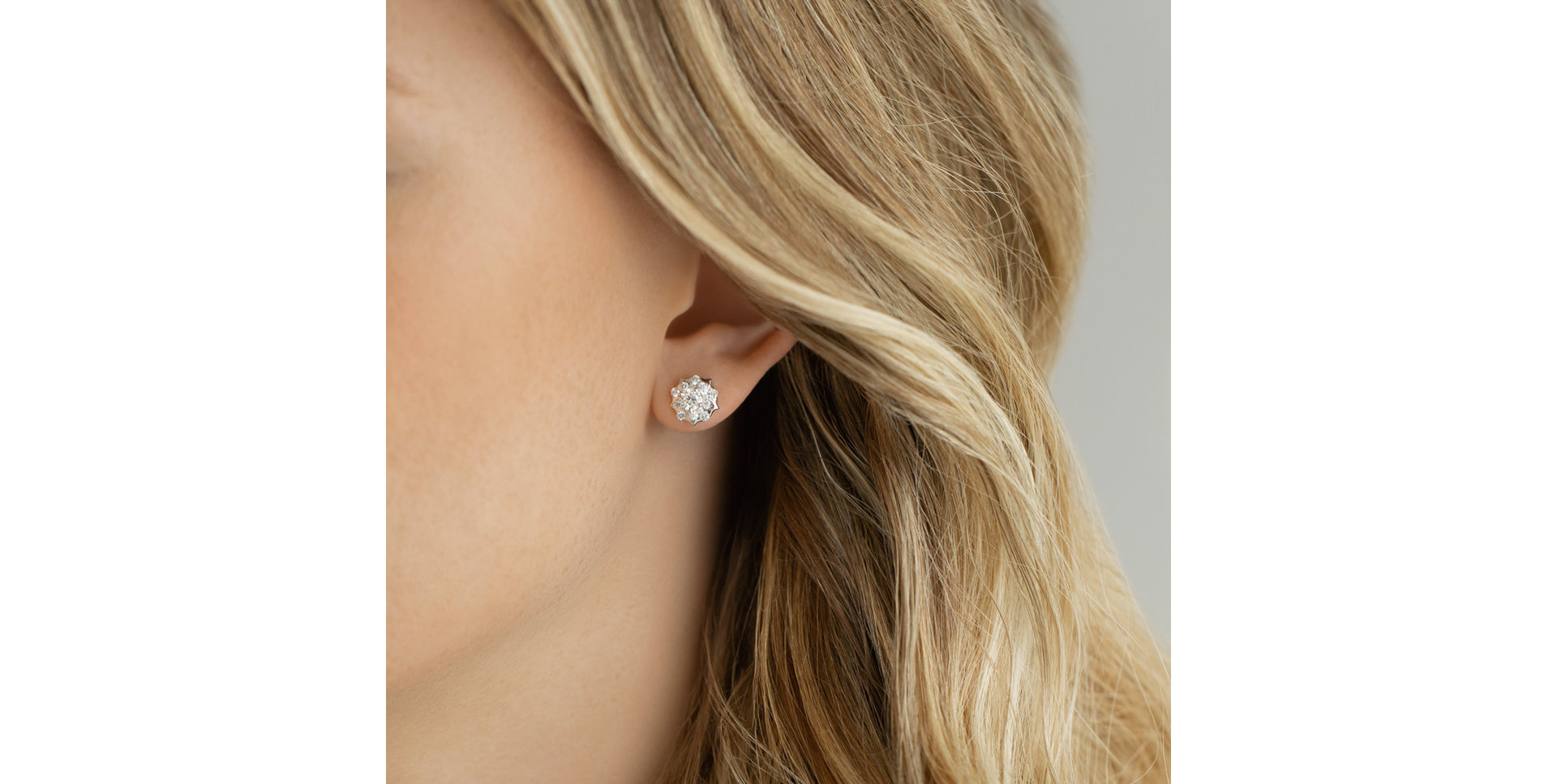 Náušnice s diamantmi Carolyn