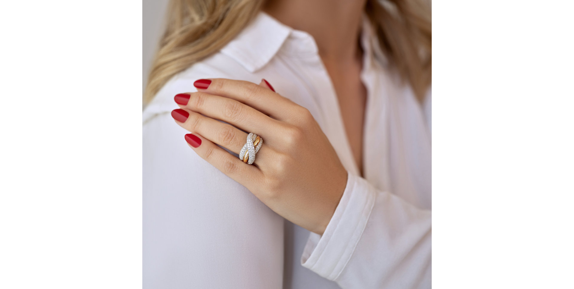 Prsteň s diamantmi Pink Academia