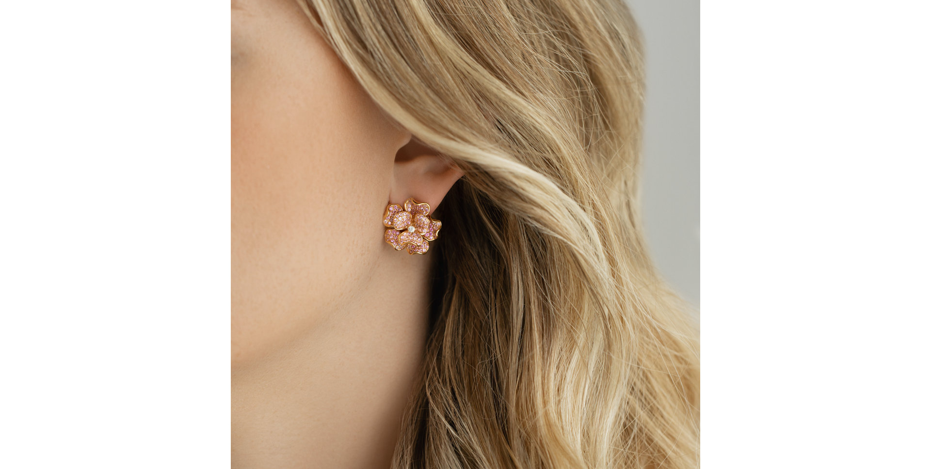 Náušnice s diamantmi a zafírmi Vogue