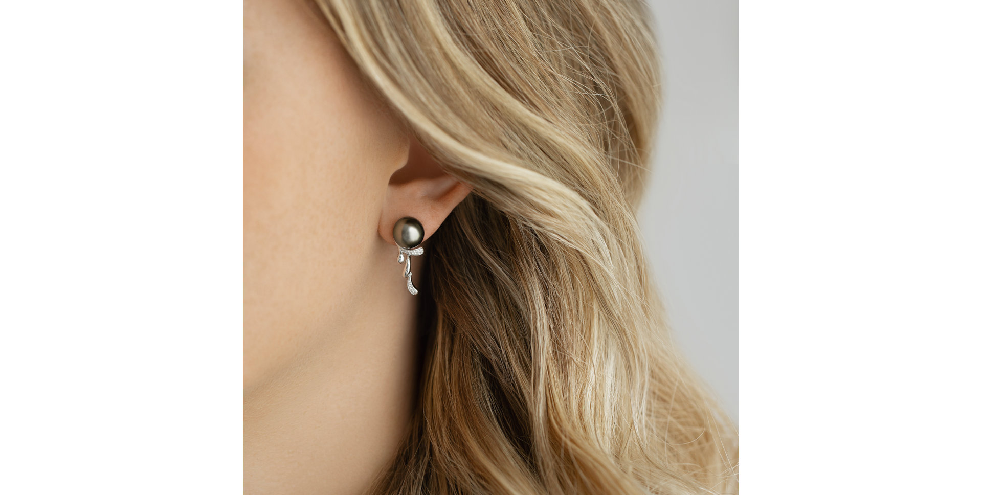 Náušnice s perlou a diamantmi Eligio