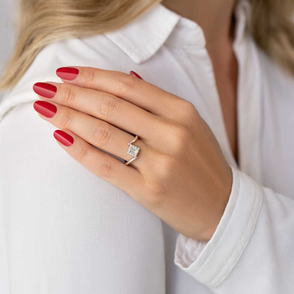 Prsteň s diamantmi Lacroix