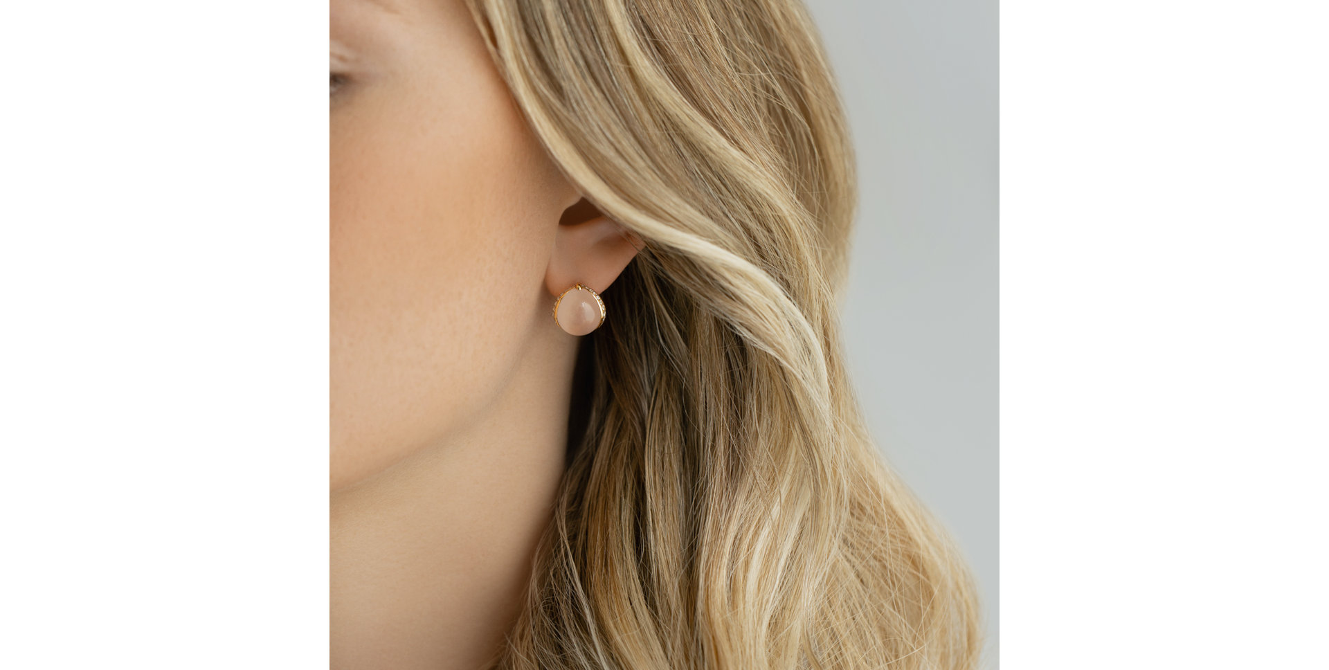 Náušnice s ruženínom a diamantmi Pink Passion