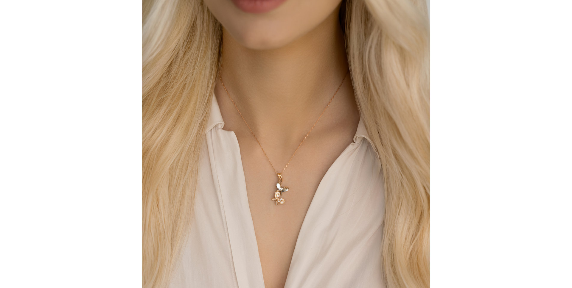 Přívěsok s diamantmi Butterfly Sin