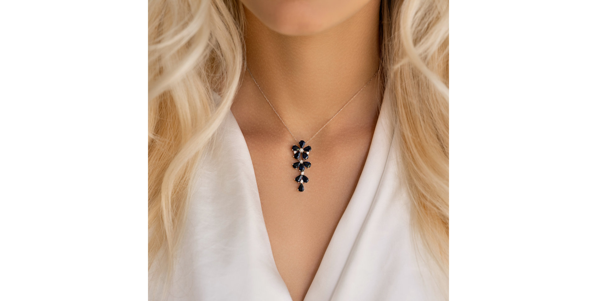 Přívěsok s diamantmi a zafírmi Reagan