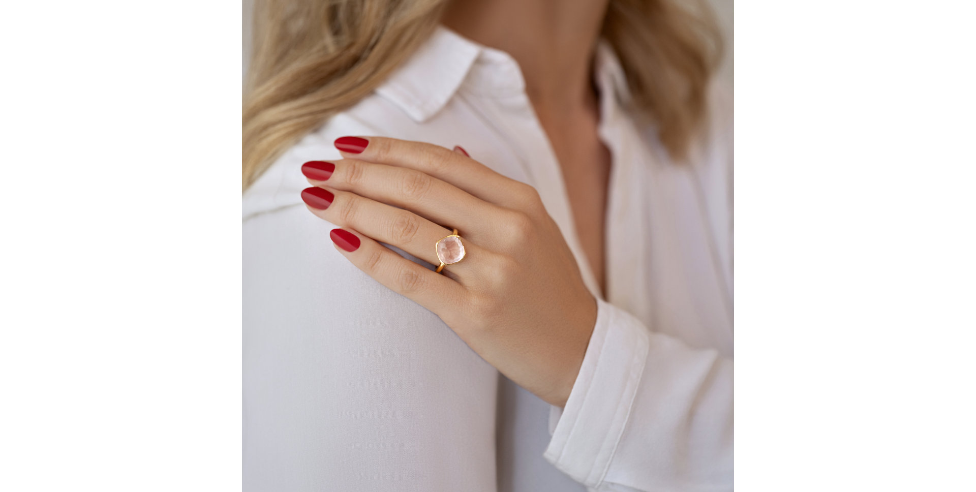 Prsteň s diamantmi a růženínom Rose's Whisper