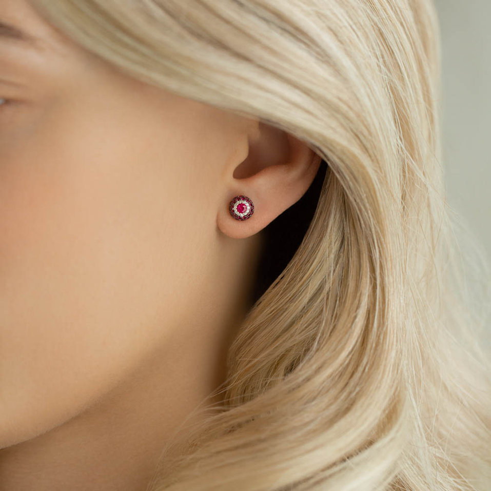 Náušnice s rubíny a diamantmi Ruby Radiance